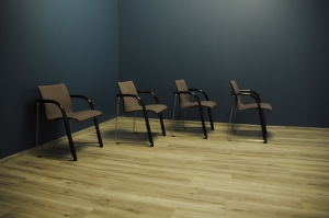 thonet cztery komplet czterech krzesel foteli  h